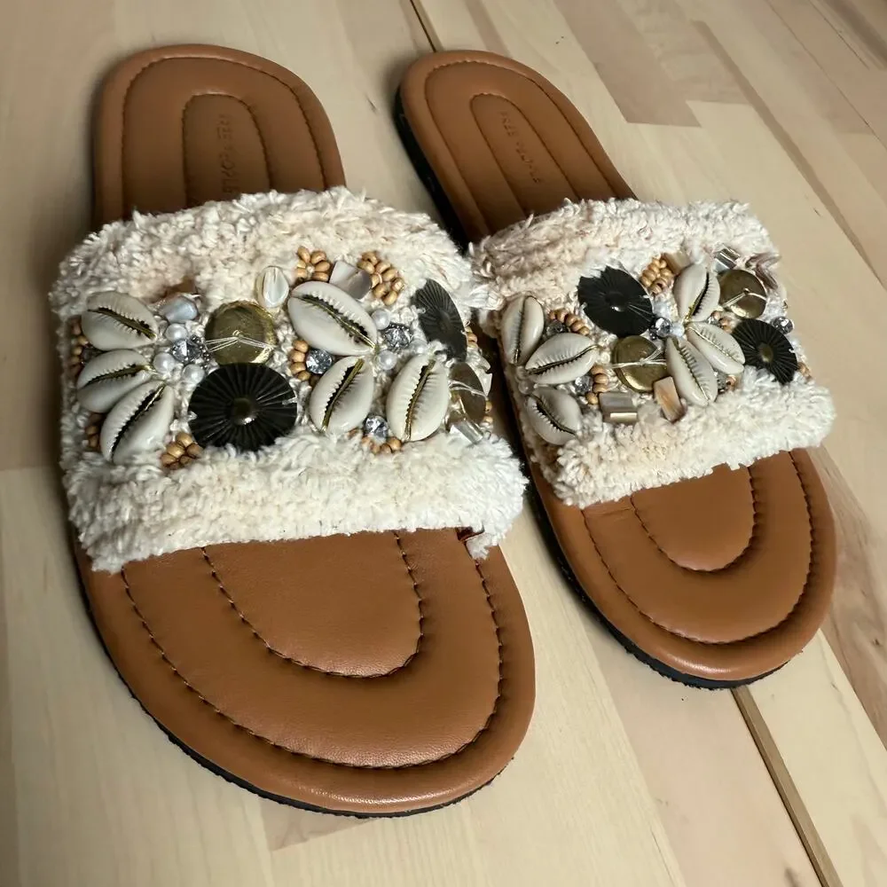 NWOT Boho Free People Shipwreck Shell Slide Sandal Embellished Vacation‎ Beach